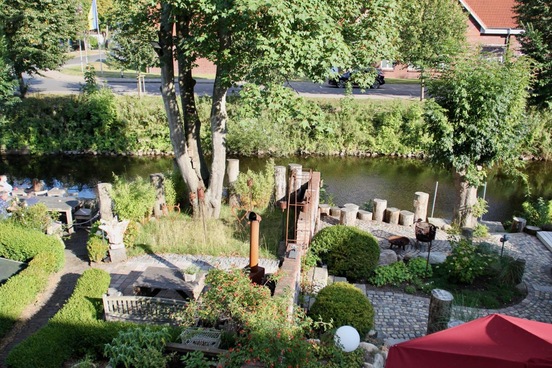 Gaestehaus Kajuete Direkt Am Wasser フリードリッヒシュタット エクステリア 写真